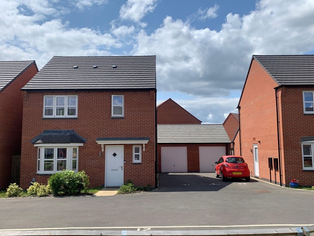 4 bed detached house for sale in Raddle Way, Middlebeck, Newark NG24