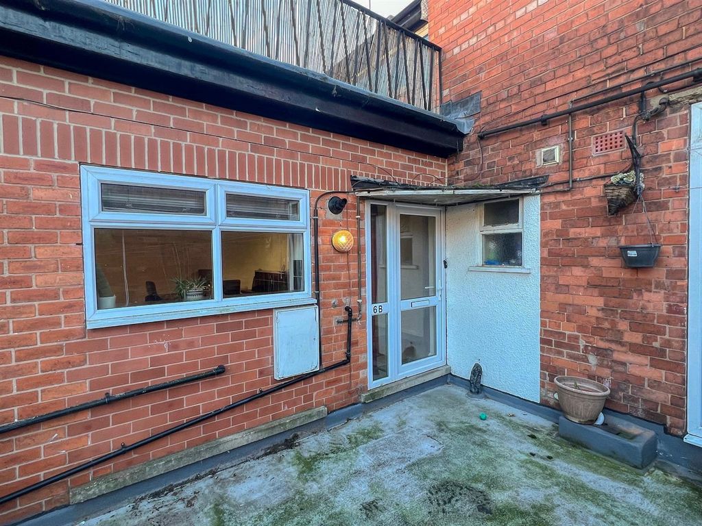 2 bed flat to rent in High Street, Whitwell, Worksop S80, £500 pcm Zoopla