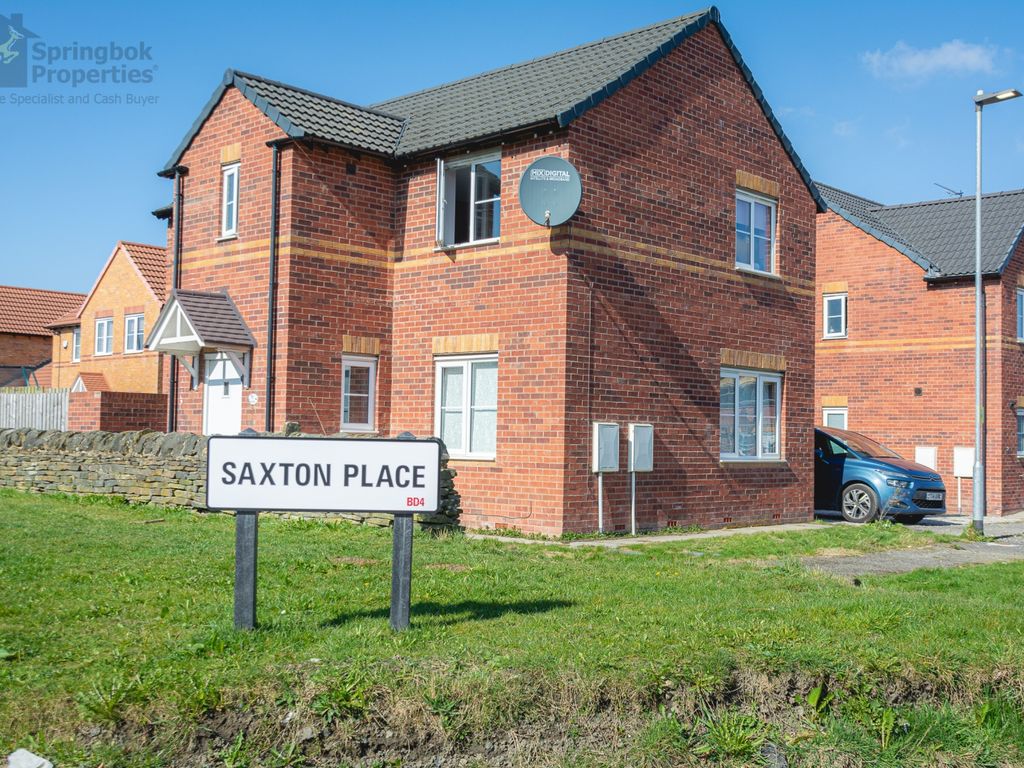 Saxton Place, Bradford, West Yorkshire BD4