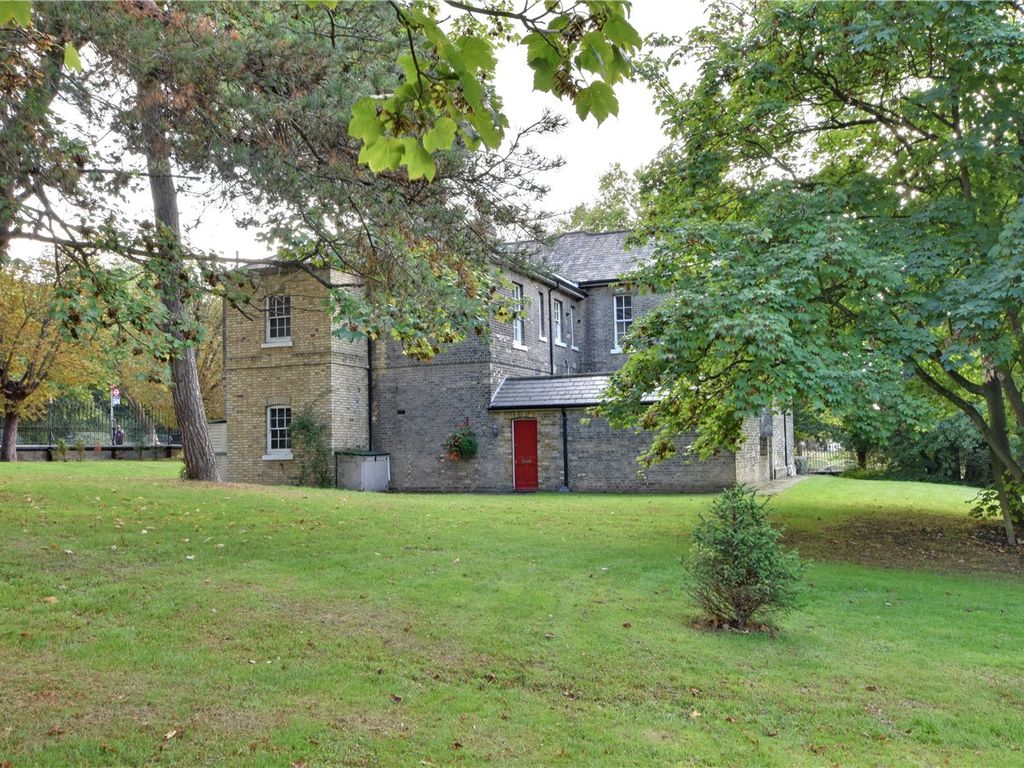 2 bed flat for sale in Well Hall Road, Eltham, London SE9 Zoopla