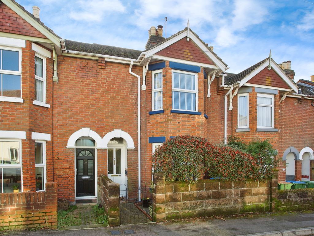 2 bed terraced house for sale in Swift Road, Southampton, Hampshire