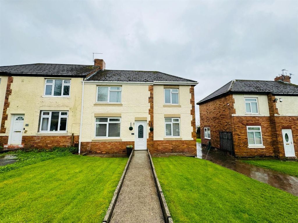 3 bed property for sale in Kingsway, Houghton Le Spring DH5, £119,950