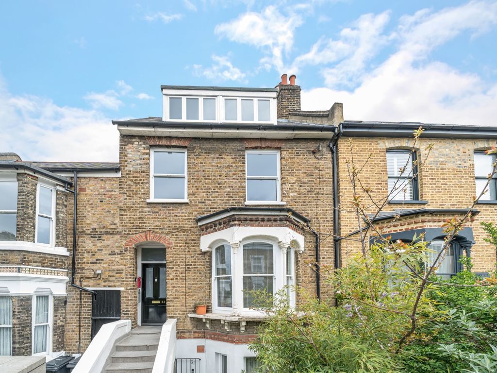 2 bed flat for sale in Lausanne Road, London SE15 Zoopla