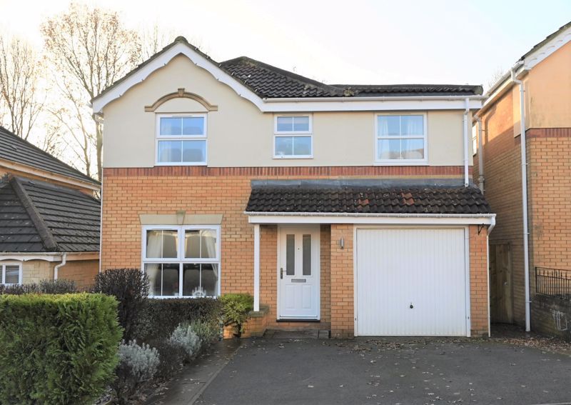 4 bed detached house for sale in Spencer Drive, Midsomer Norton