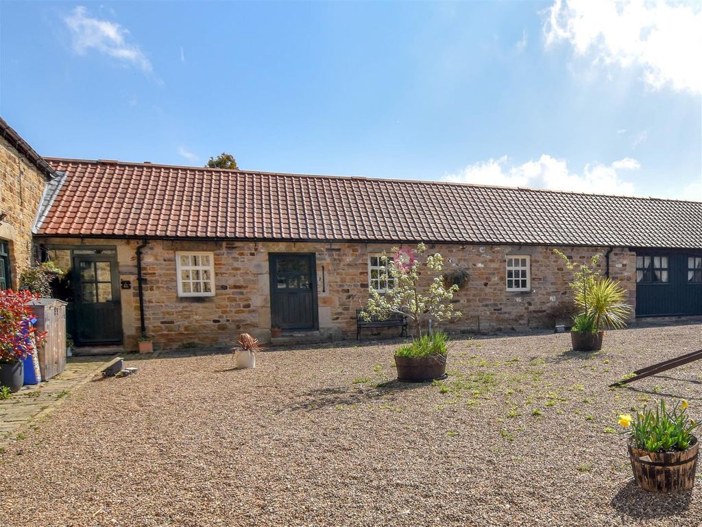 3 bed barn conversion for sale in Mosborough Hall Farm, Hollow Lane