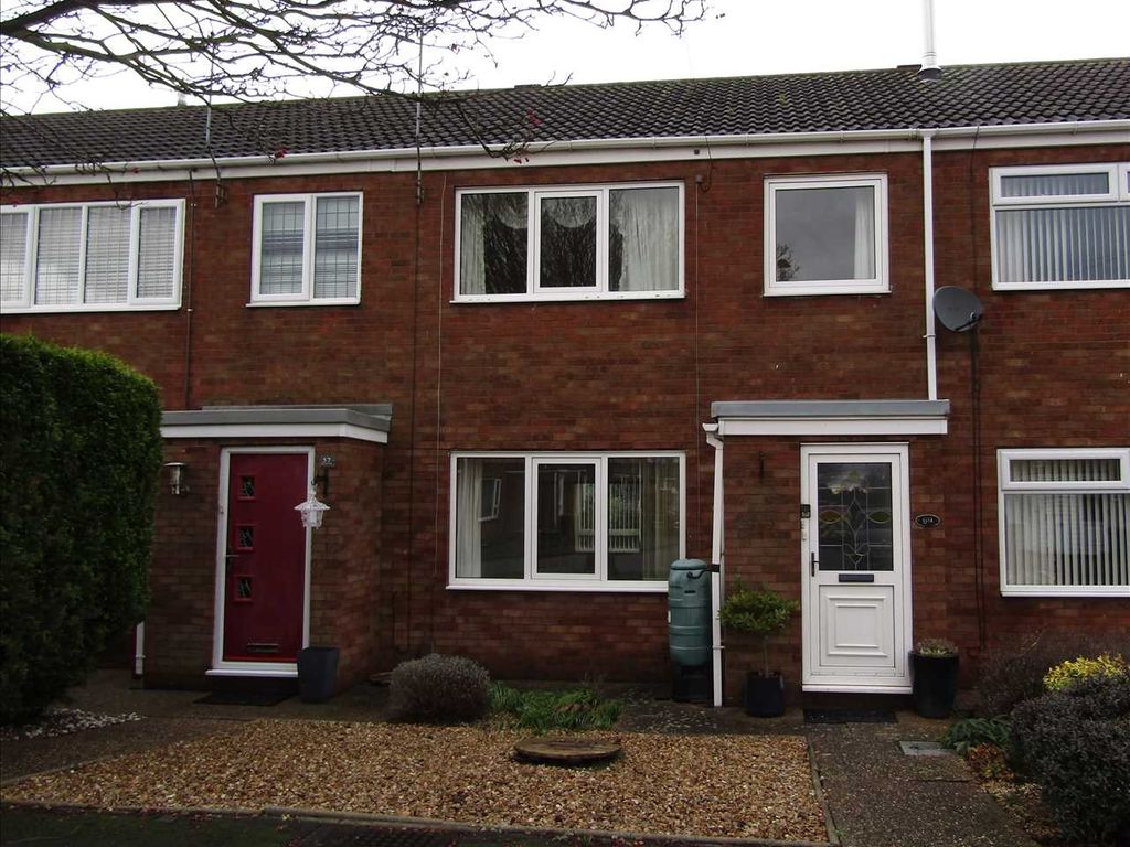 3 bed town house for sale in Ancaster Court, Off Messingham Road, Scunthorpe DN17 Zoopla