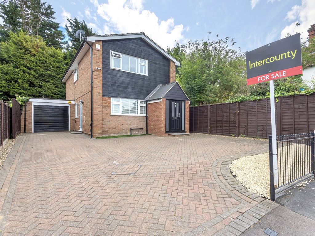 3 bed detached house for sale in Old Road, Harlow, Essex CM17 Zoopla