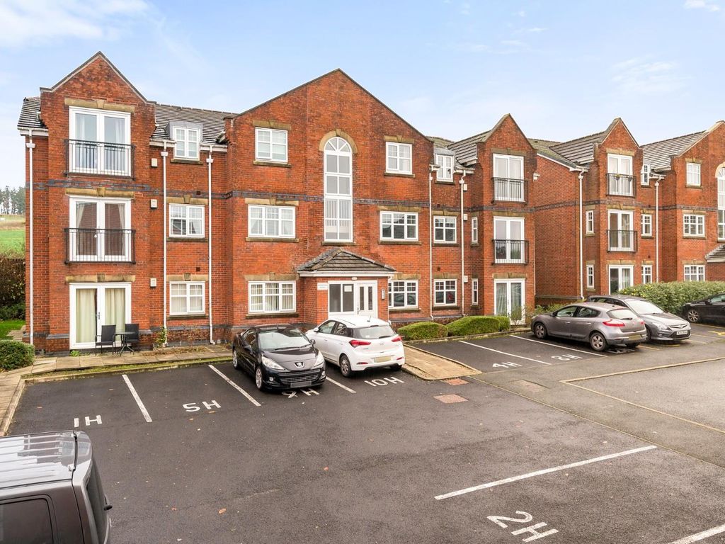 2 bed flat for sale in 2 Bed Apartment, Marsh House Lane, Darwen BB3