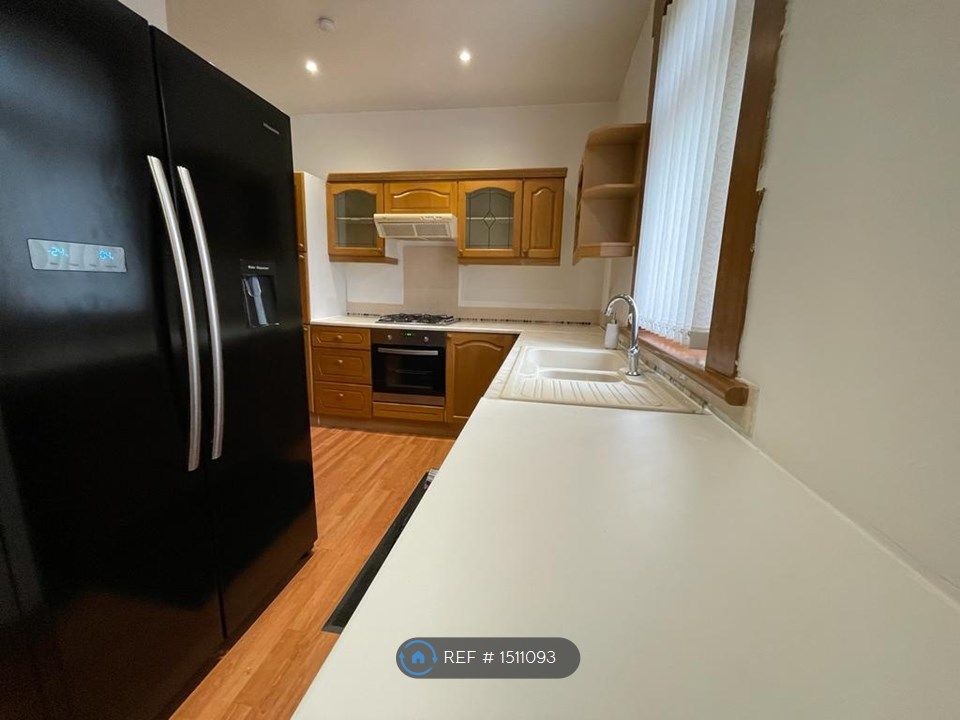 2 bed flat to rent in Gartmorn Road, Sauchie, Alloa FK10 Zoopla