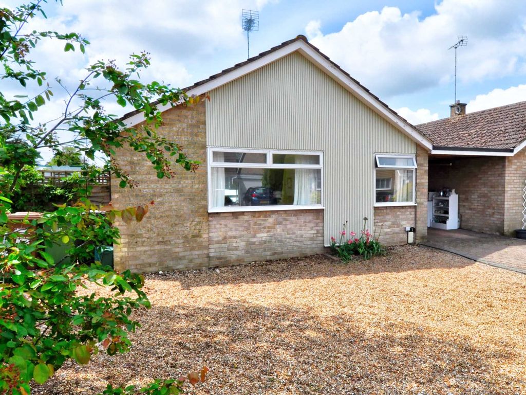 2 bed semidetached house for sale in St Marys Close, Henley On Thames