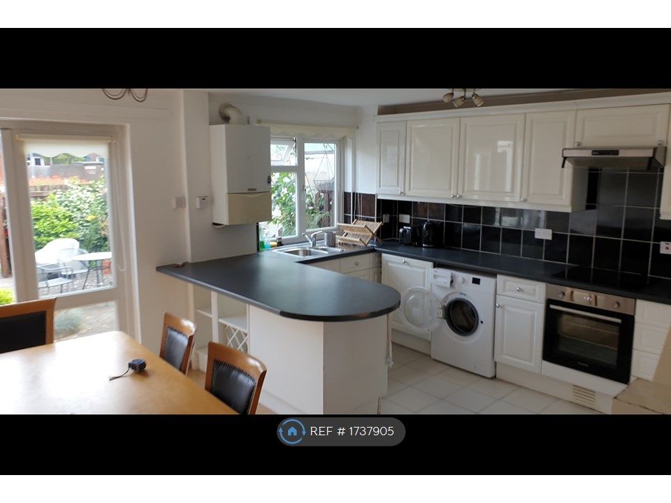 4 bed terraced house to rent in Pownall Road, London E8 Zoopla