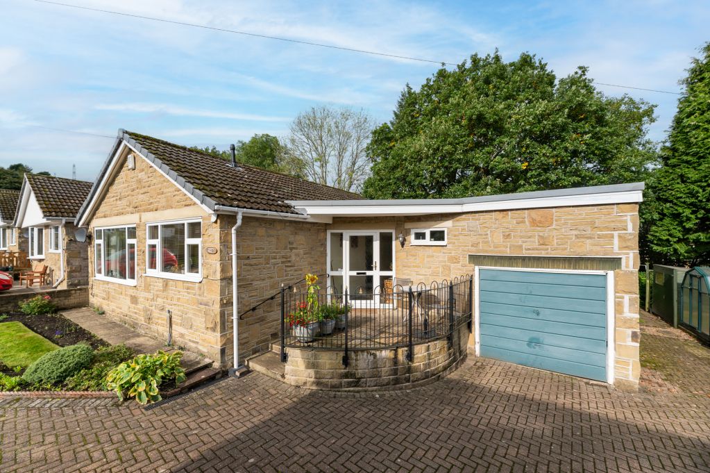 3 bed bungalow for sale in Midgeham Grove, Harden, Bingley, West