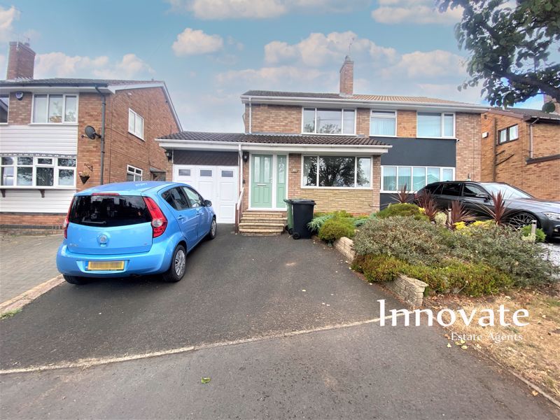 4 bed semidetached house to rent in Balmoral Road, Stourbridge DY8
