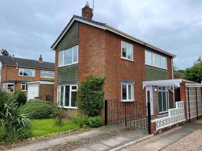 Oak Leys, Finchfield, Wolverhampton WV3  