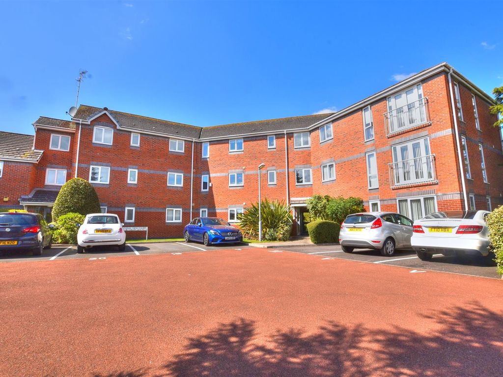 2 bed flat to rent in Field Lane, Litherland, Liverpool L21, £750 pcm