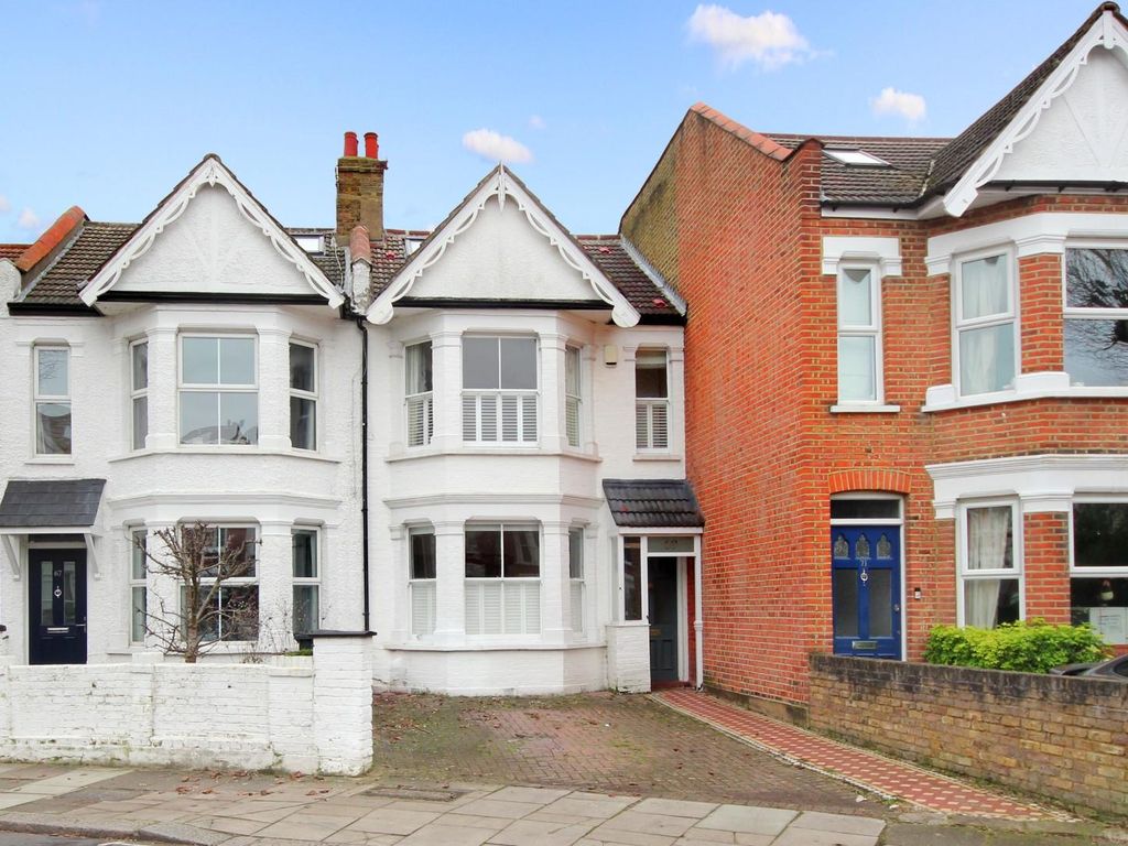 Room to rent in St. Kilda Road, London W13, £1,300 pcm Zoopla