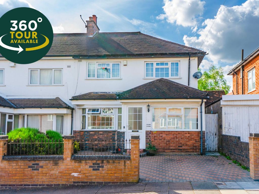 4 bed semidetached house for sale in Coplow Avenue, Evington