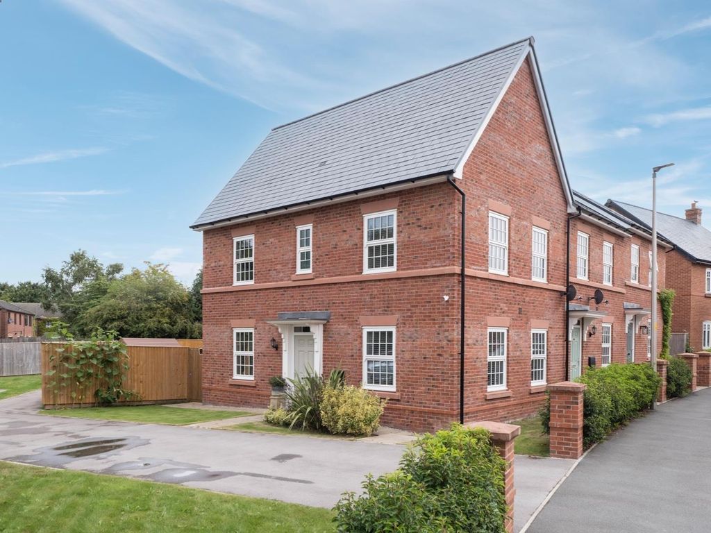 3 bed semidetached house for sale in Hazelhurst Way, Tarporley CW6