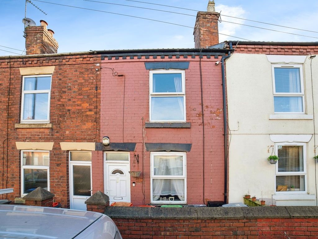 3 bed terraced house for sale in Forest Road, KirkbyInAshfield