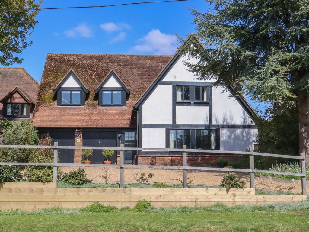 4 bed detached house for sale in Church Street, Ropley, Alresford SO24