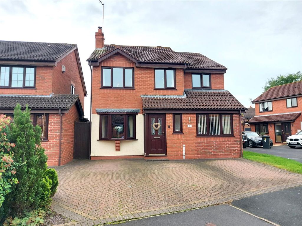 4 bed detached house for sale in Brunel Close, StourportOnSevern DY13, £365,000 Zoopla
