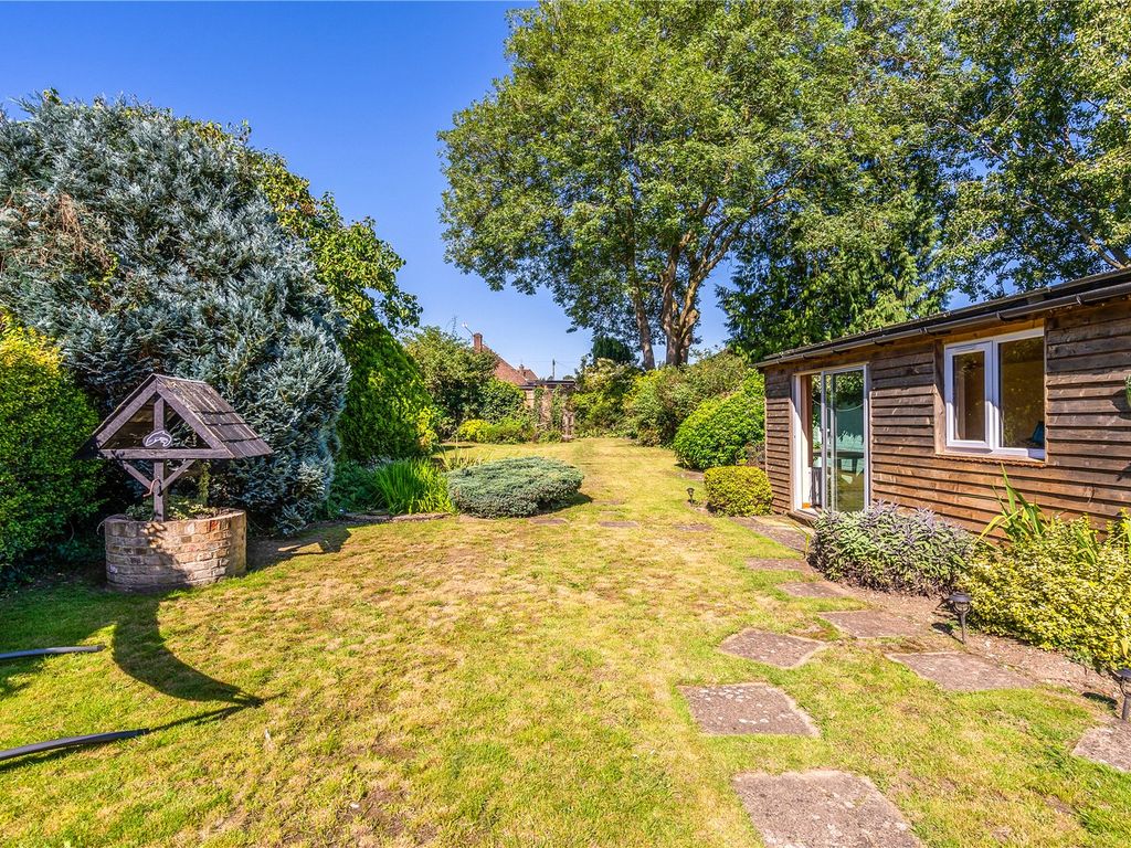 5 bed detached house for sale in Road, Marlow, Buckinghamshire