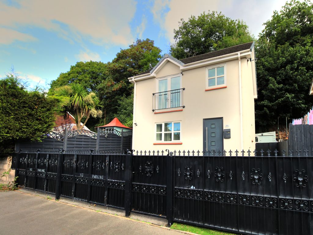 3 bed detached house for sale in Swan Road, Baglan, Port Talbot SA12, £