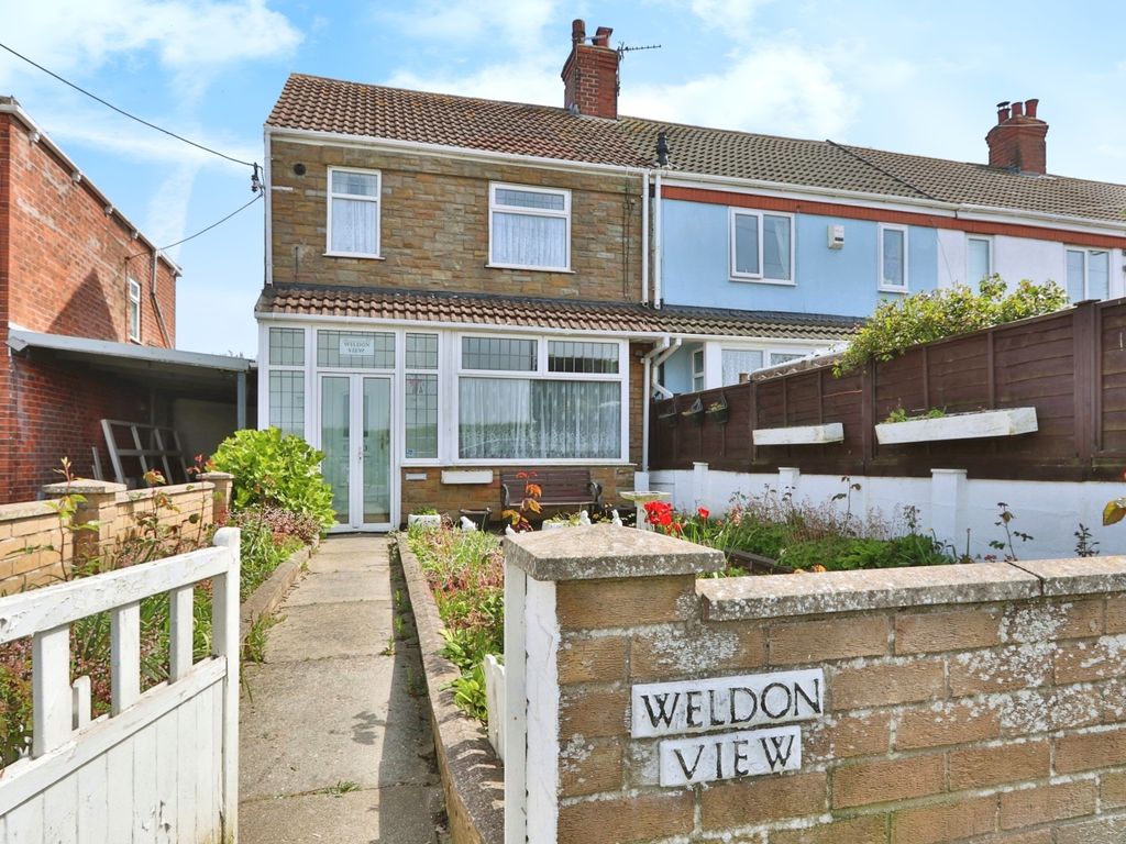 3 bed end terrace house for sale in Withernsea Road, Withernsea HU19, £