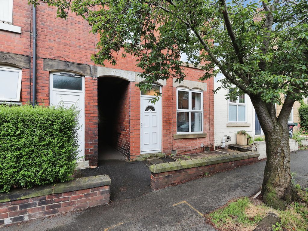 5 bed end terrace house for sale in Blair Athol Road, Sheffield S11