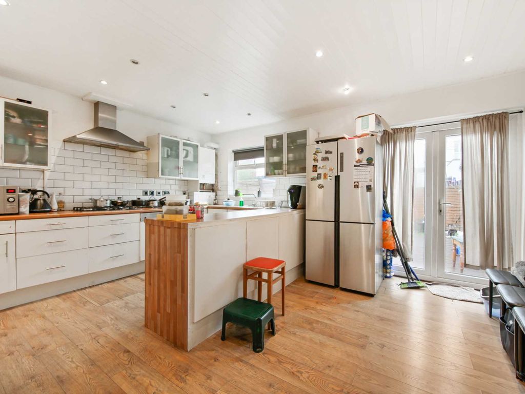 4 bed terraced house for sale in Whyteville Road, Forest Gate E7, £