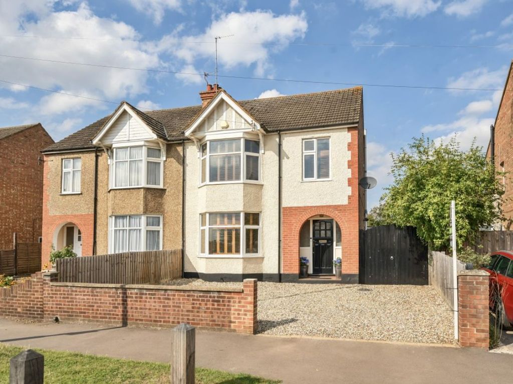 3 bed semidetached house for sale in Goldington Road, Bedford MK41, £490,000 Zoopla