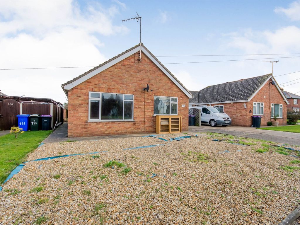 2 bed detached bungalow for sale in Fishtoft Road, Fishtoft, Boston