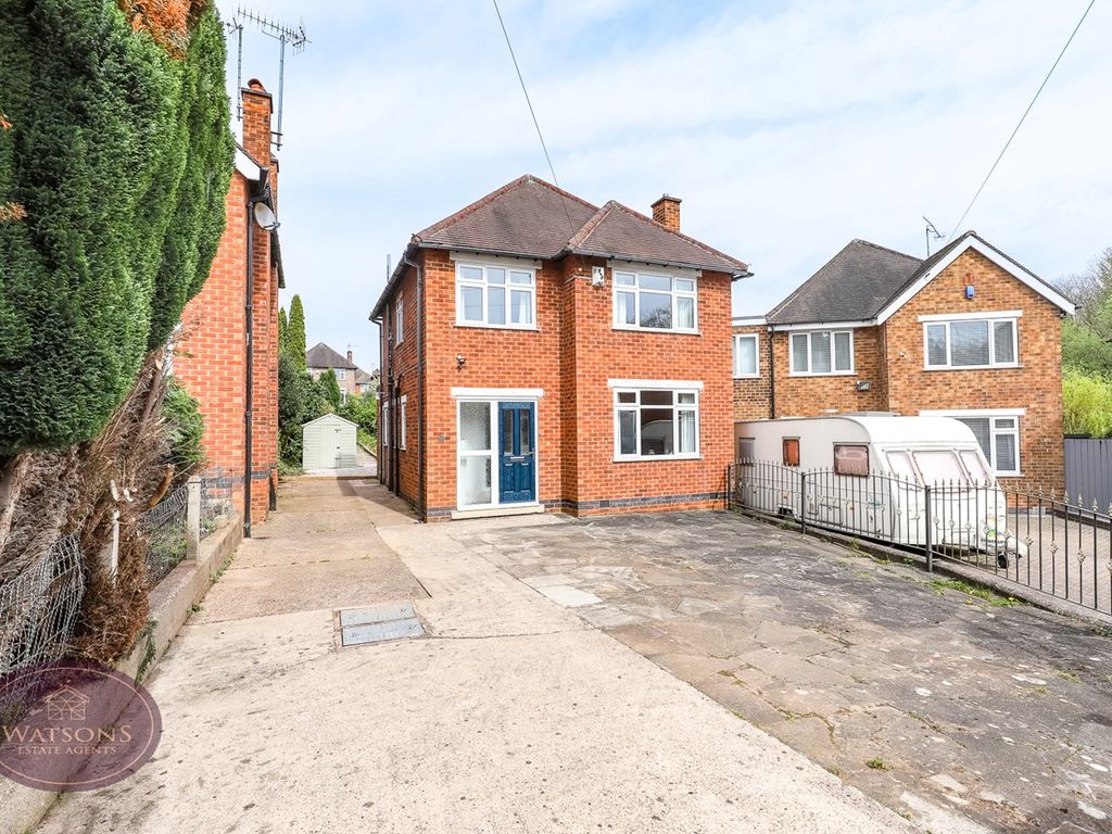 3 bed detached house for sale in Gloucester Avenue, Nuthall, Nottingham