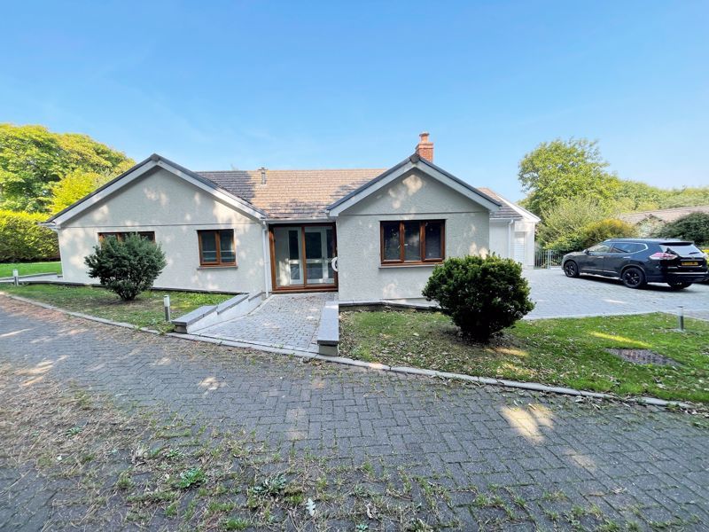 3 bed detached bungalow for sale in Trencrom Lane, Carbis Bay, St. Ives TR26 Zoopla