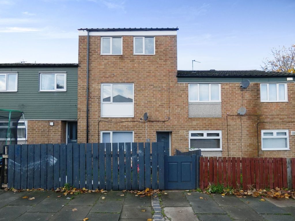 4 bed terraced house to rent in Dalwood Court, Hemlington