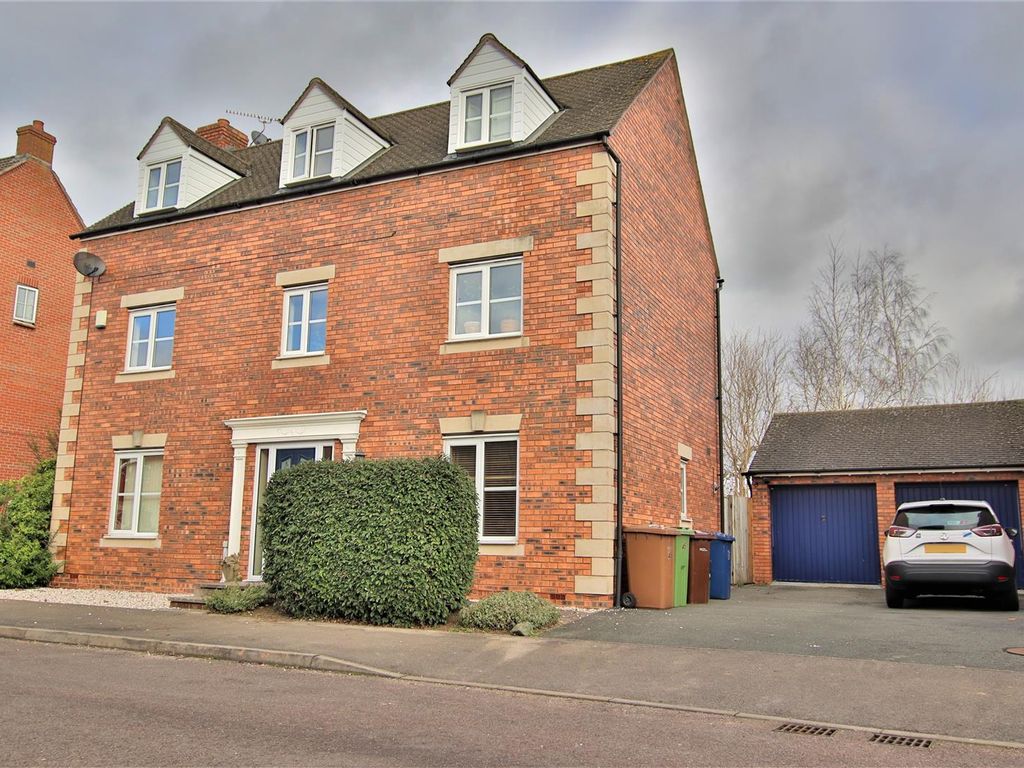 5 bed detached house for sale in Cambrian Road, Walton Cardiff