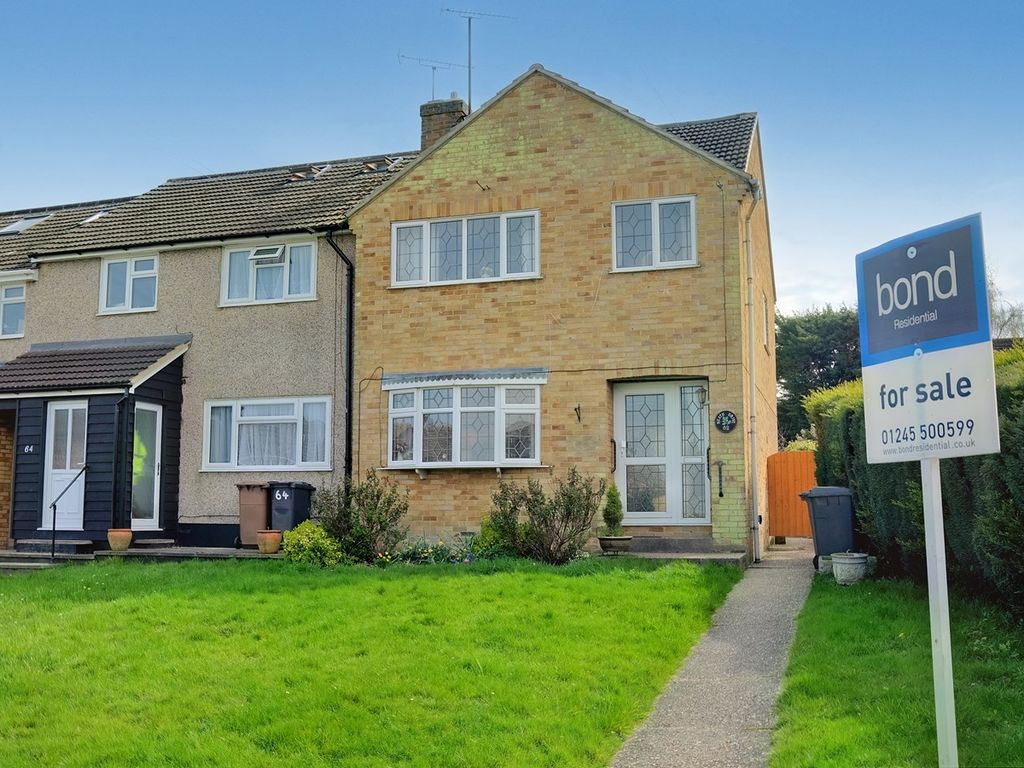 4 bed end terrace house for sale in Heath Drive, Moulsham Lodge