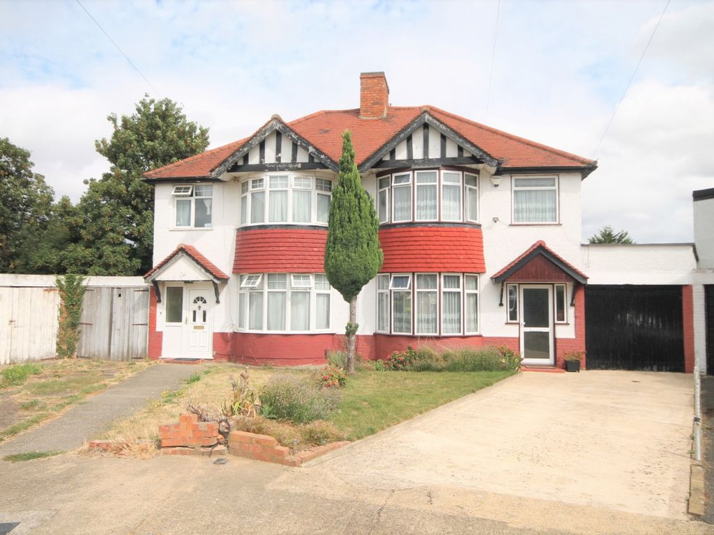 3 bed semidetached house for sale in Candover Close, Harmondsworth, West Drayton UB7 Zoopla