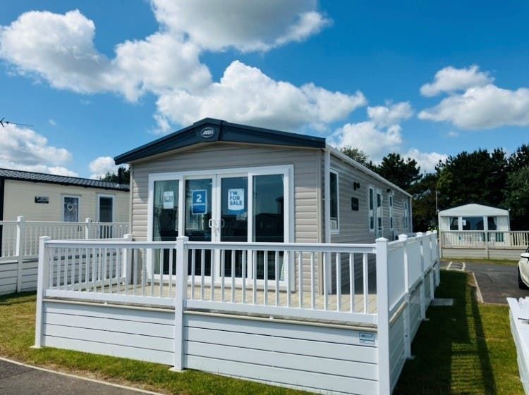 2 bed property for sale in Lowestoft NR32, £64,995 Zoopla