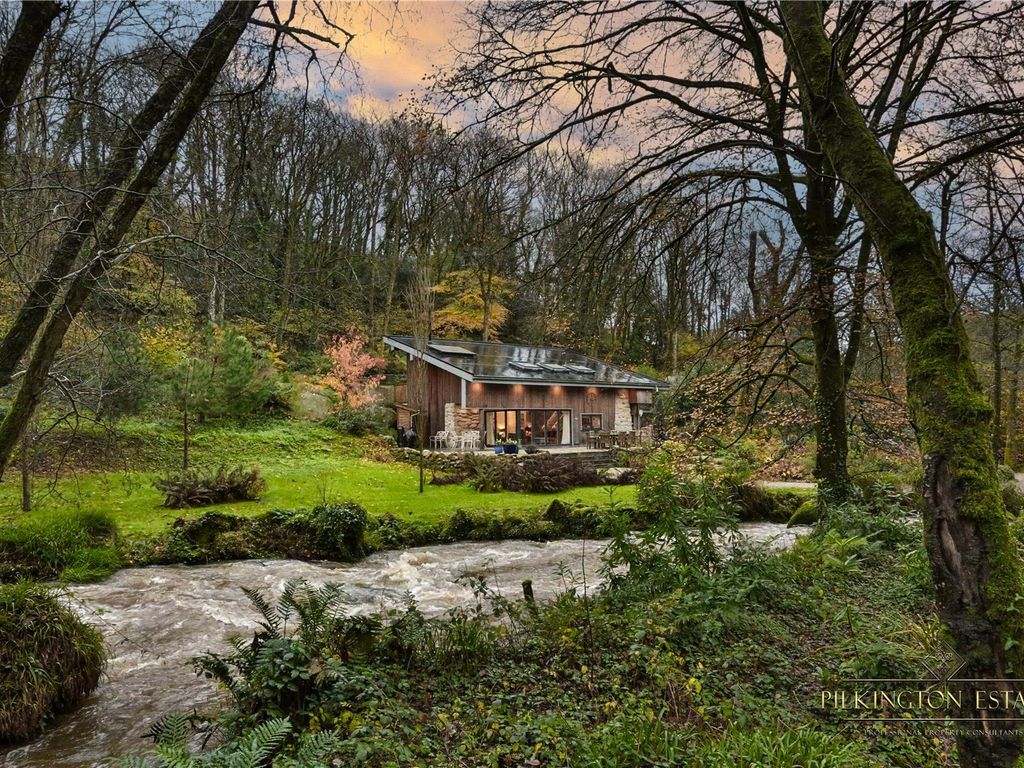 7 bed country house for sale in St. Blazey, Par, Cornwall PL24, £