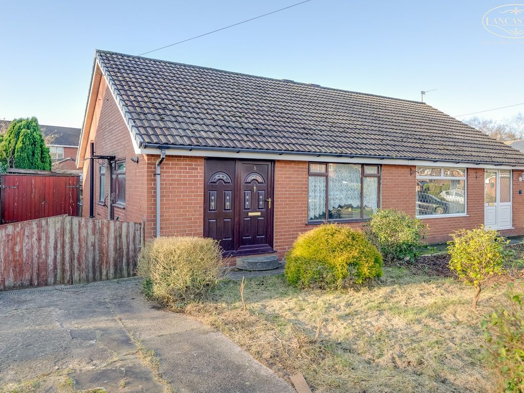 2 bed semidetached bungalow for sale in Ashness Close, Horwich, Bolton