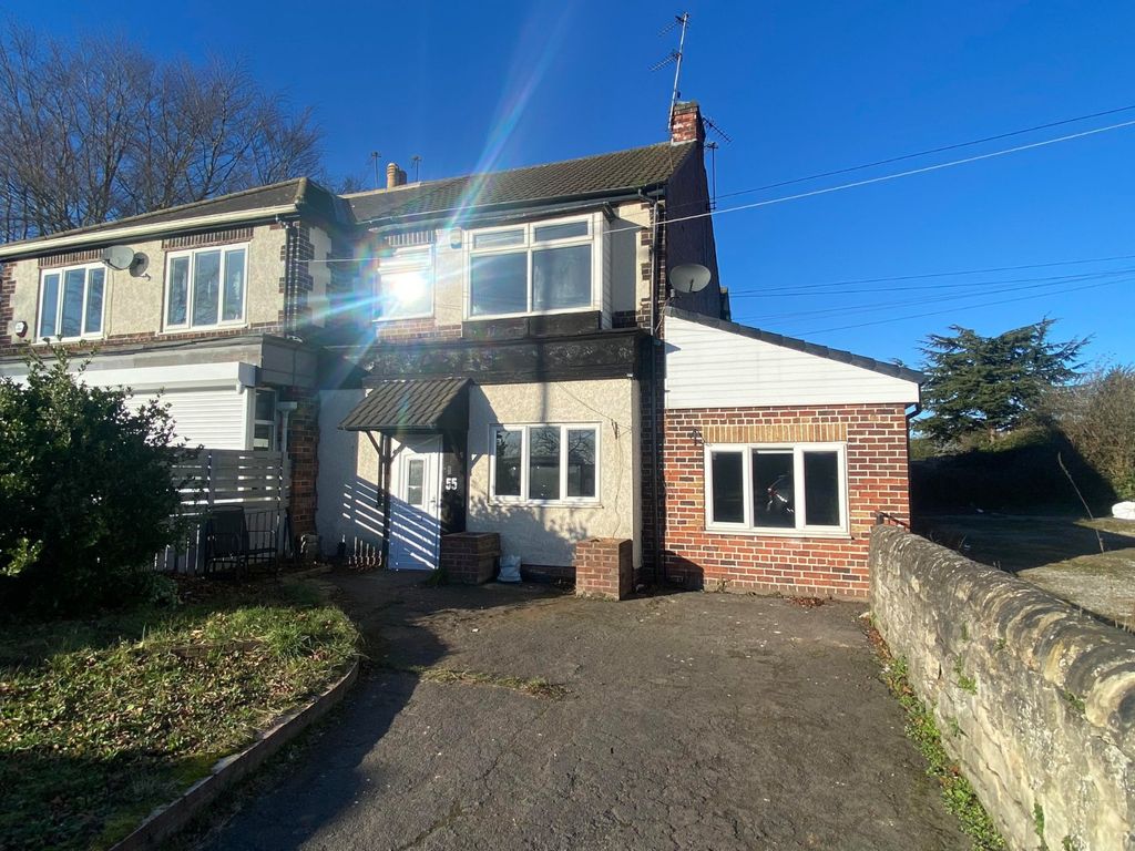 4 bed semidetached house for sale in High Road, Warmsworth, Doncaster, South Yorkshire DN4, £