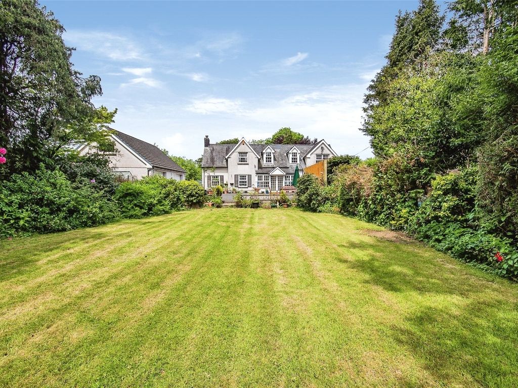 6 bed detached house for sale in Myrtle Hill, Pensarn, Carmarthen SA31