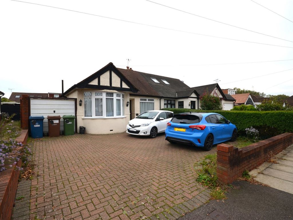 3 bed semidetached bungalow for sale in Borrowdale Avenue, Harrow HA3
