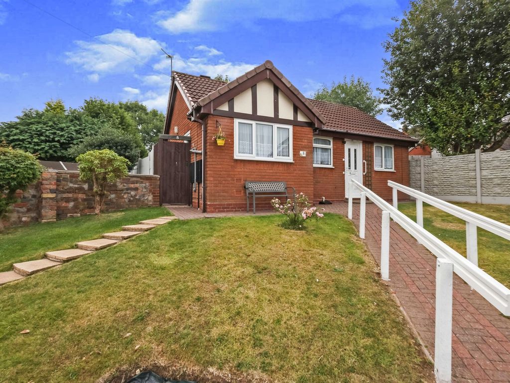2 bed detached bungalow for sale in Birch Drive, Halesowen B62 Zoopla