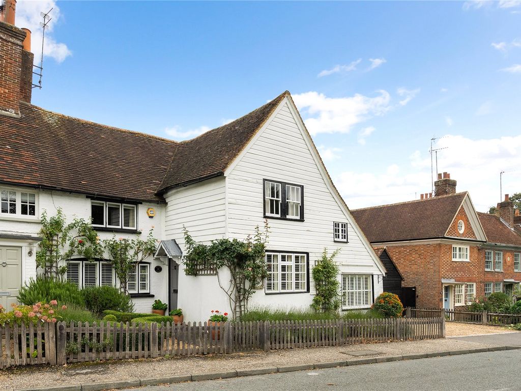 3 bed detached house for sale in School Hill, Warnham, Horsham RH12