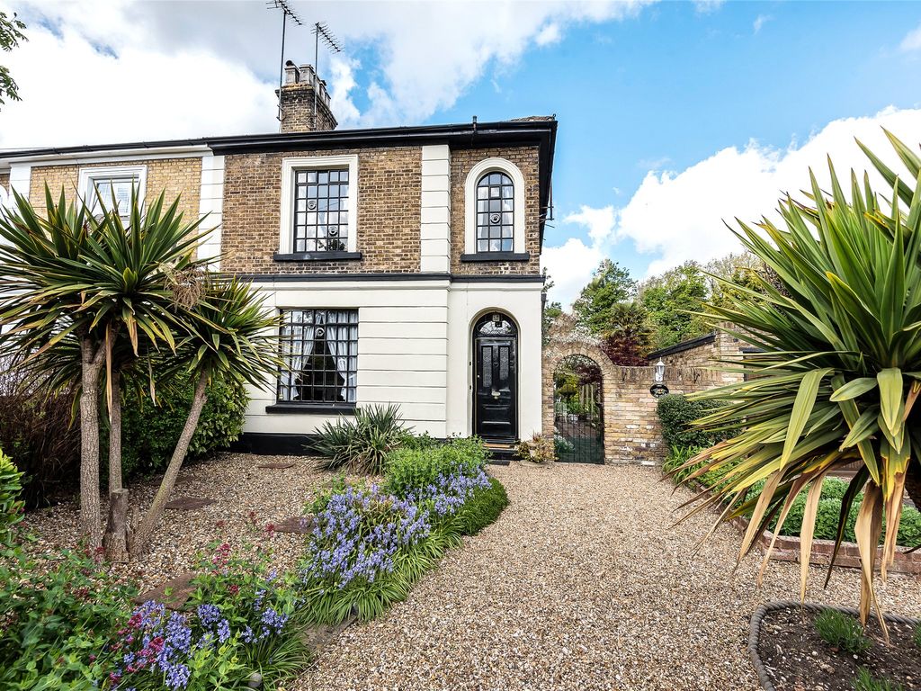 4 bed semidetached house for sale in The Villas, Main Road, Orpington