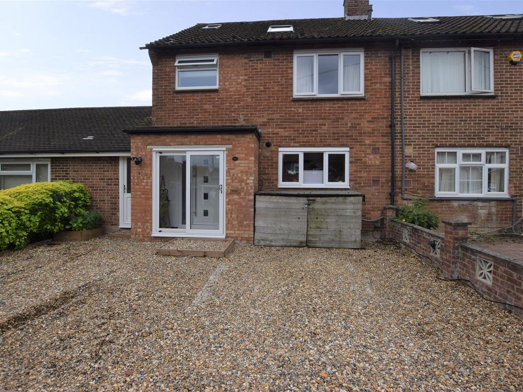 4 bed terraced house for sale in Charlock Way, Watford WD18, £625,000