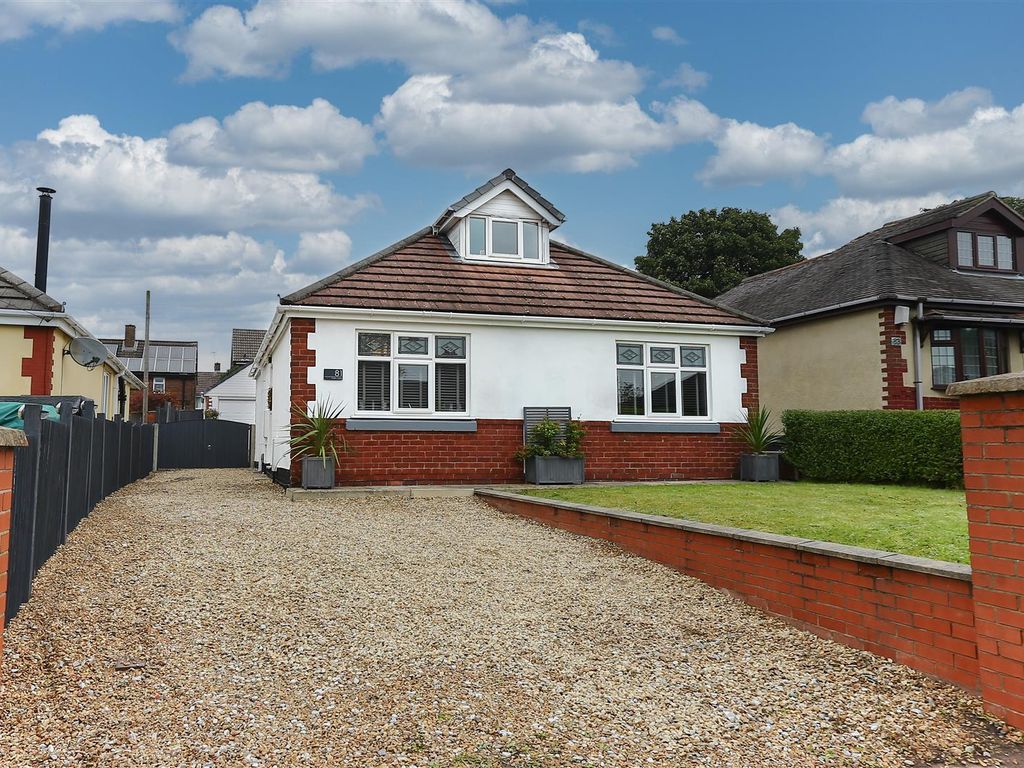 4 bed detached bungalow for sale in Park Lane, Knypersley, StokeOnTrent ST8 Zoopla