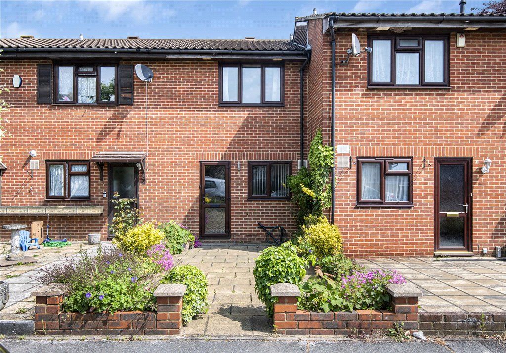 2 bed terraced house for sale in Fernleigh Close, Croydon CR0 Zoopla